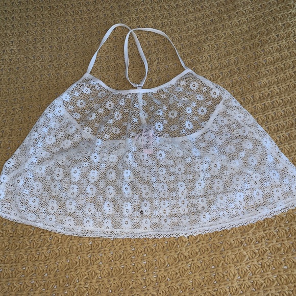 Lace tank - Picture 1 of 2